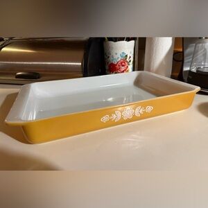 Pytex Butterfly Gold Lasagna Baking Dish